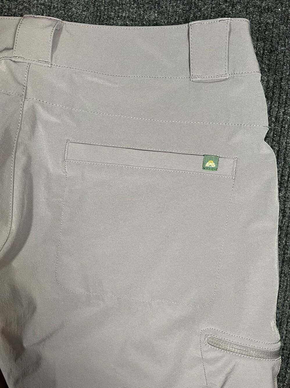 Eastern Mountain Sports EMS Women's Grey Hiking Outdoor Cargo Pants Size 6R